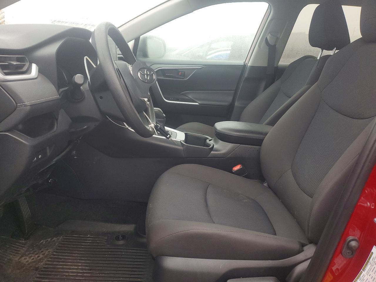 2024 Toyota Rav4 Le - Image 7