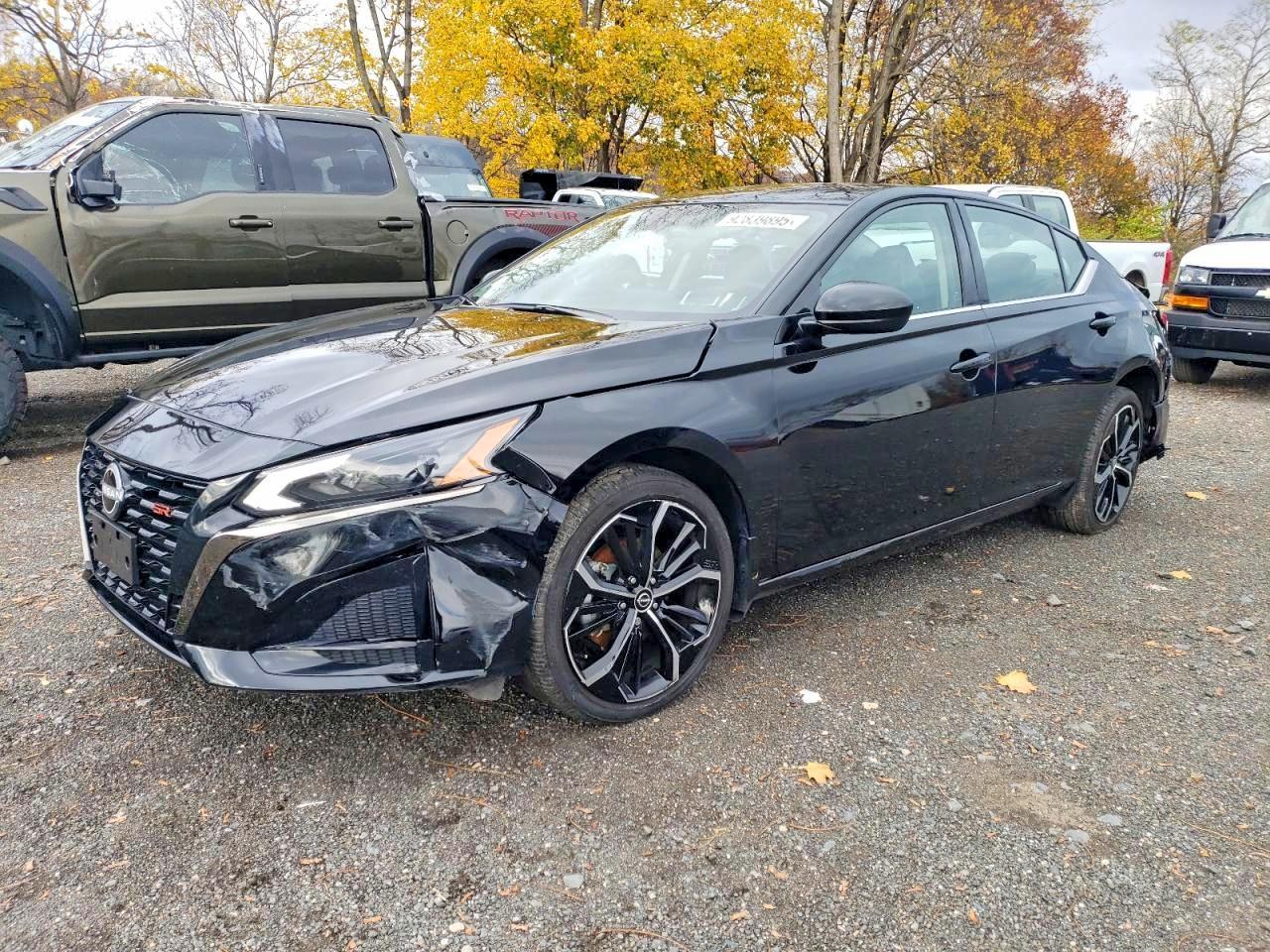 2025 Nissan Altima Sr