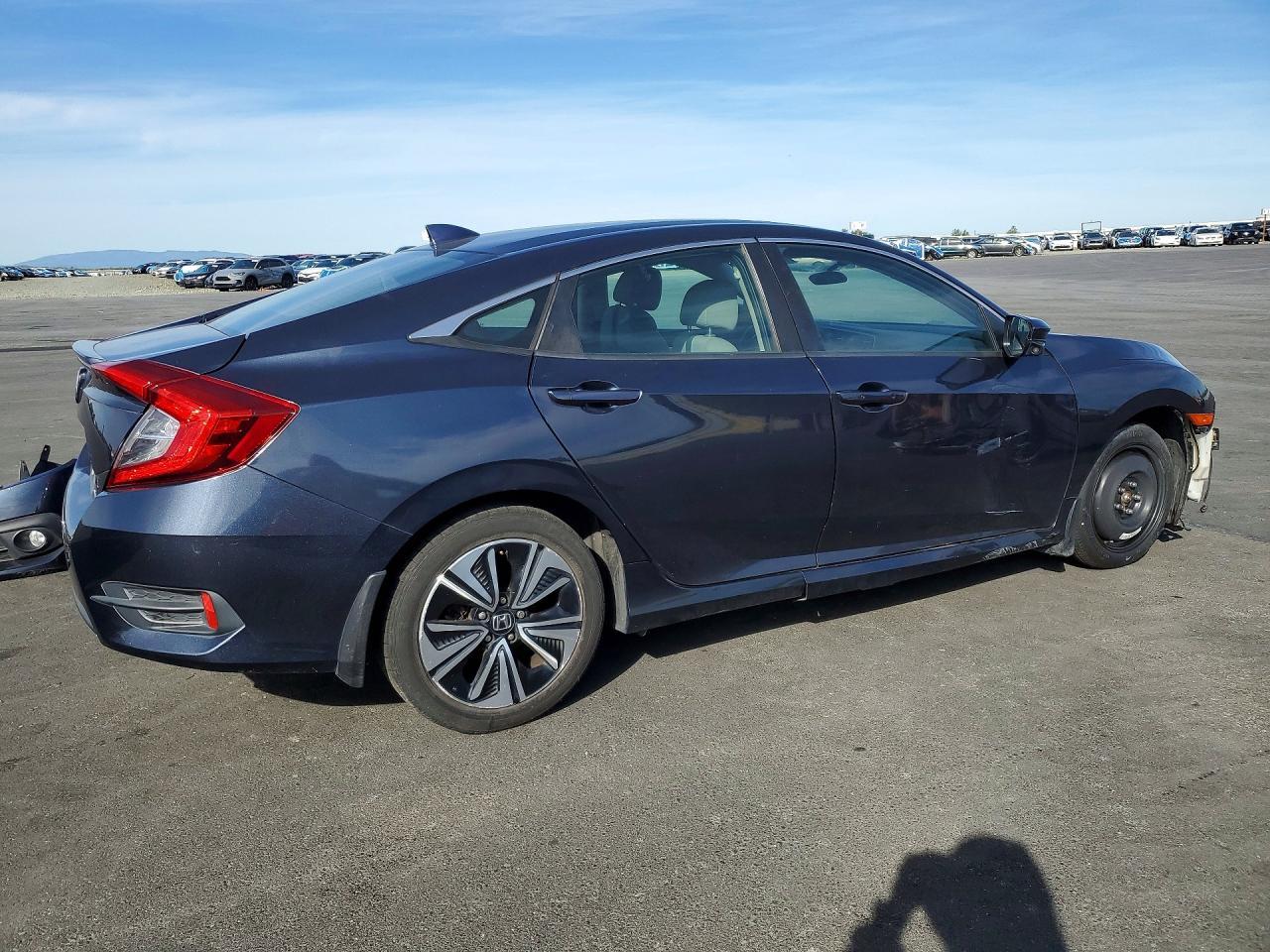 2017 Honda Civic Ex - Фото 3
