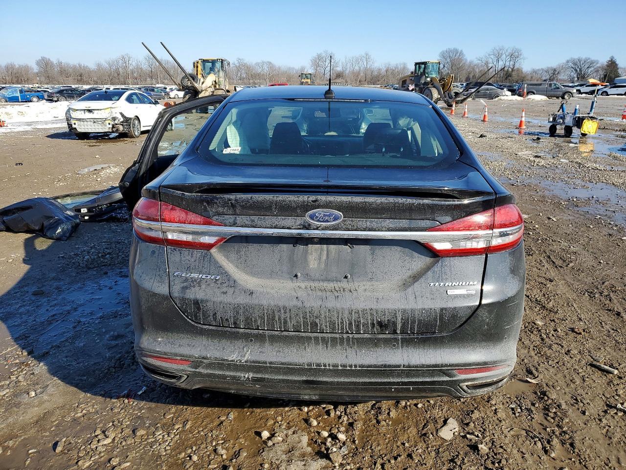 2018 Ford Fusion Titanium/Platinum - Image 6