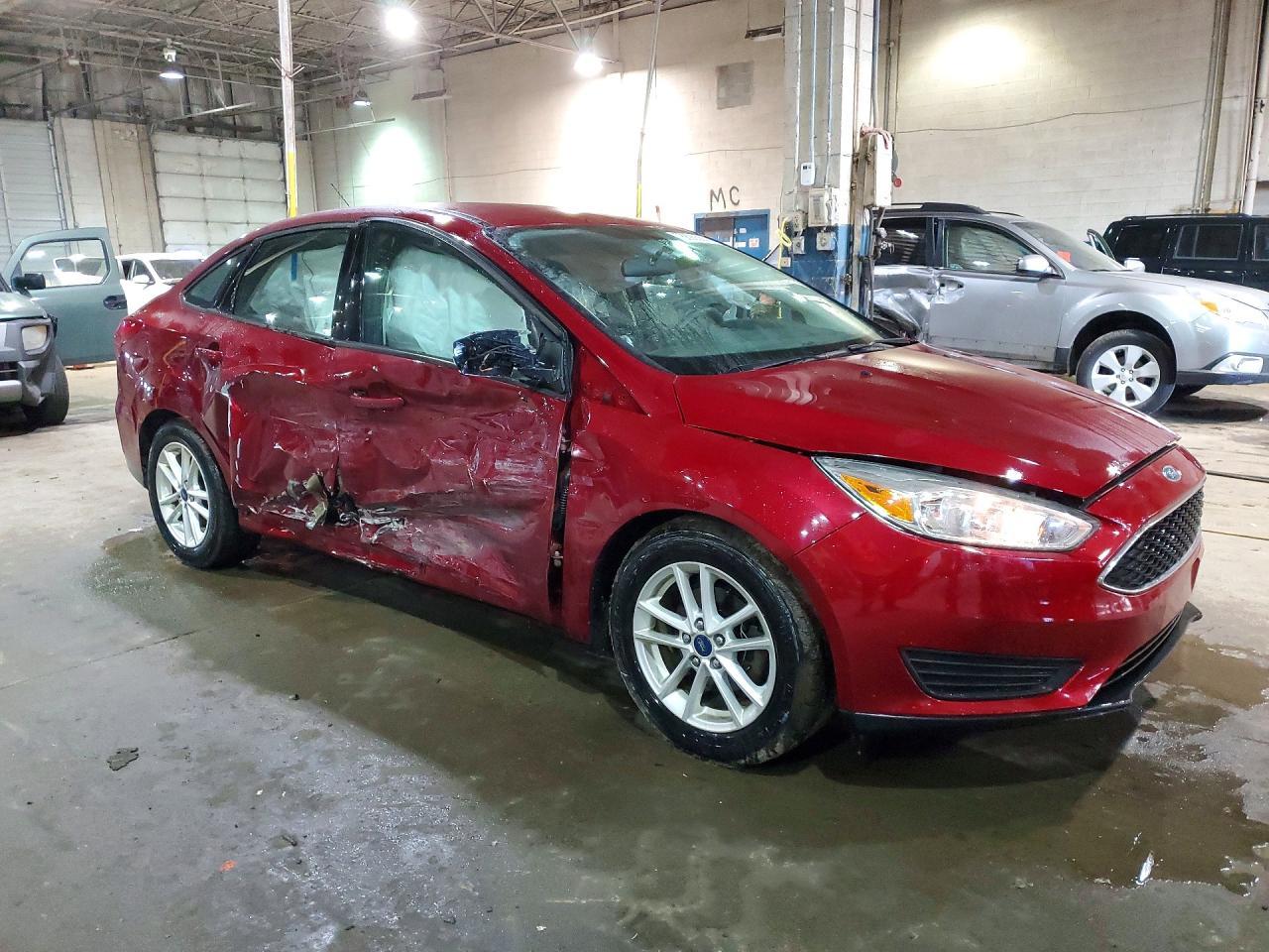 2016 Ford Focus Se - Фото 4