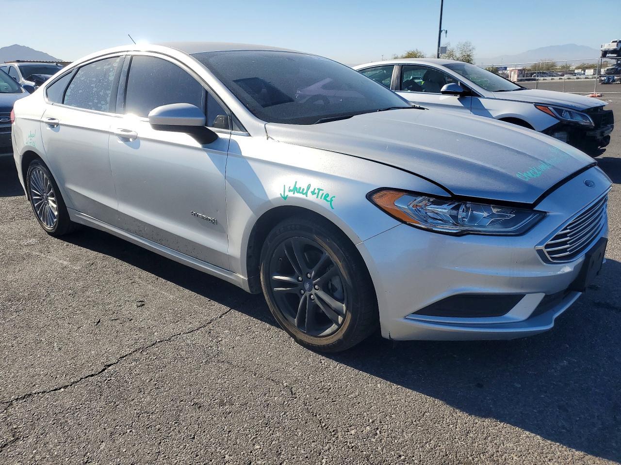 2018 Ford Fusion S Hybrid - Фото 4