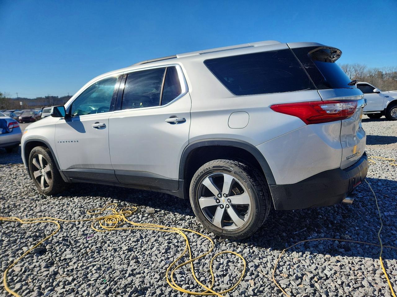 2018 Chevrolet Traverse Lt - Фото 2