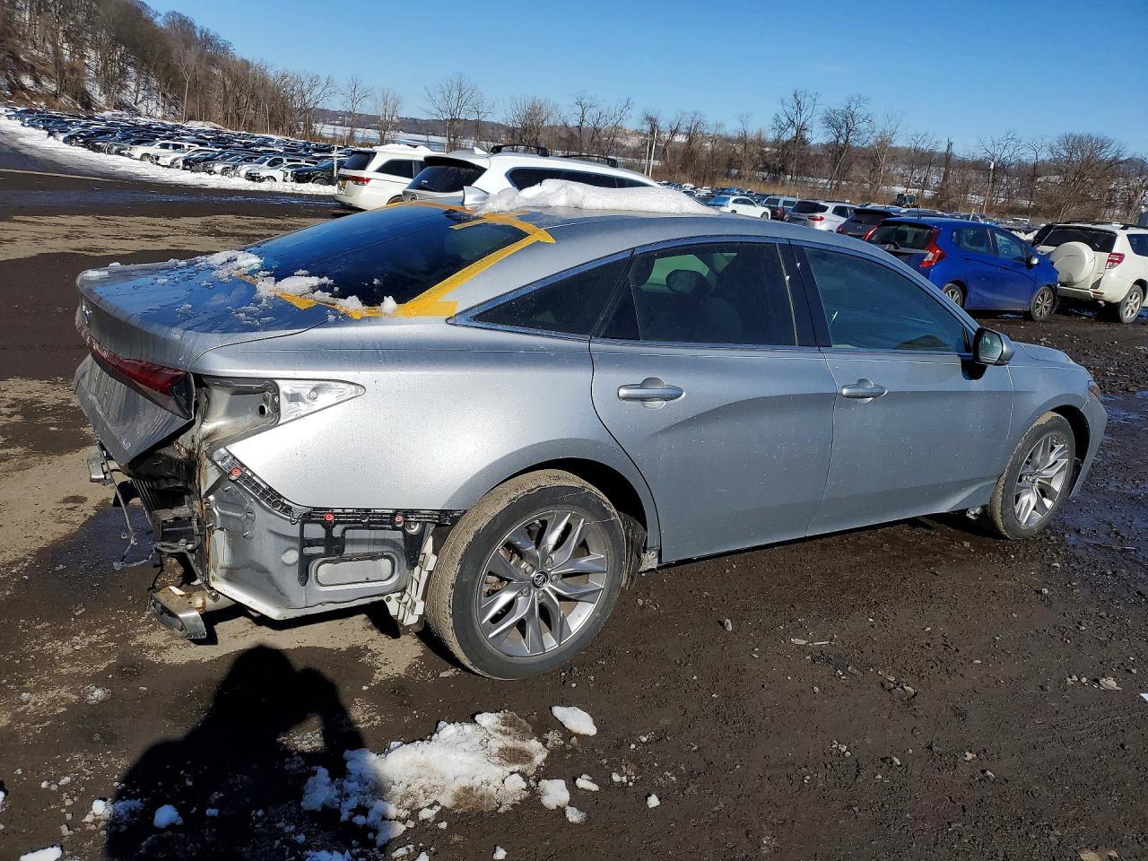 2019 Toyota Avalon Xle - Фото 3