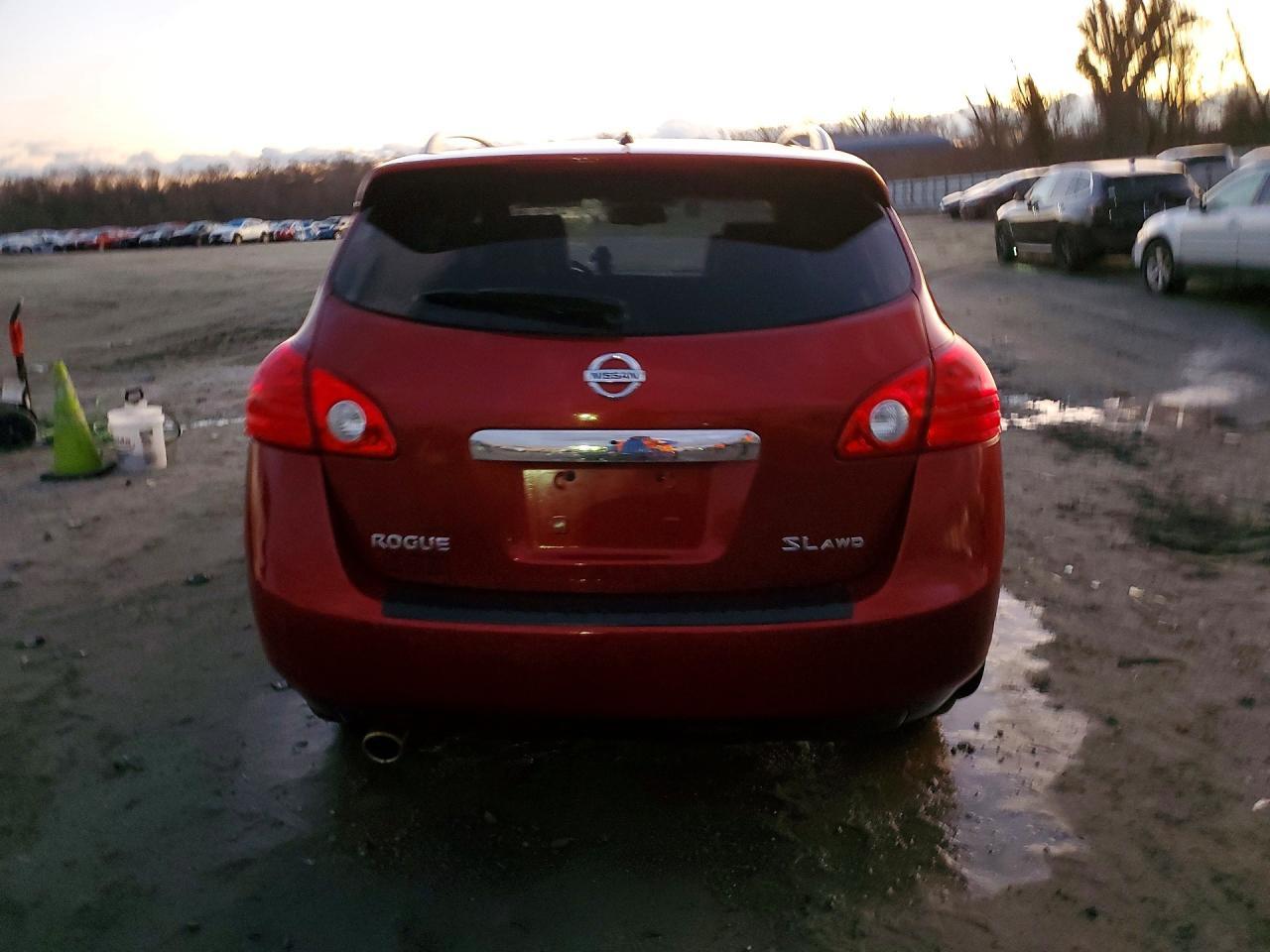 2012 Nissan Rogue S - Фото 6