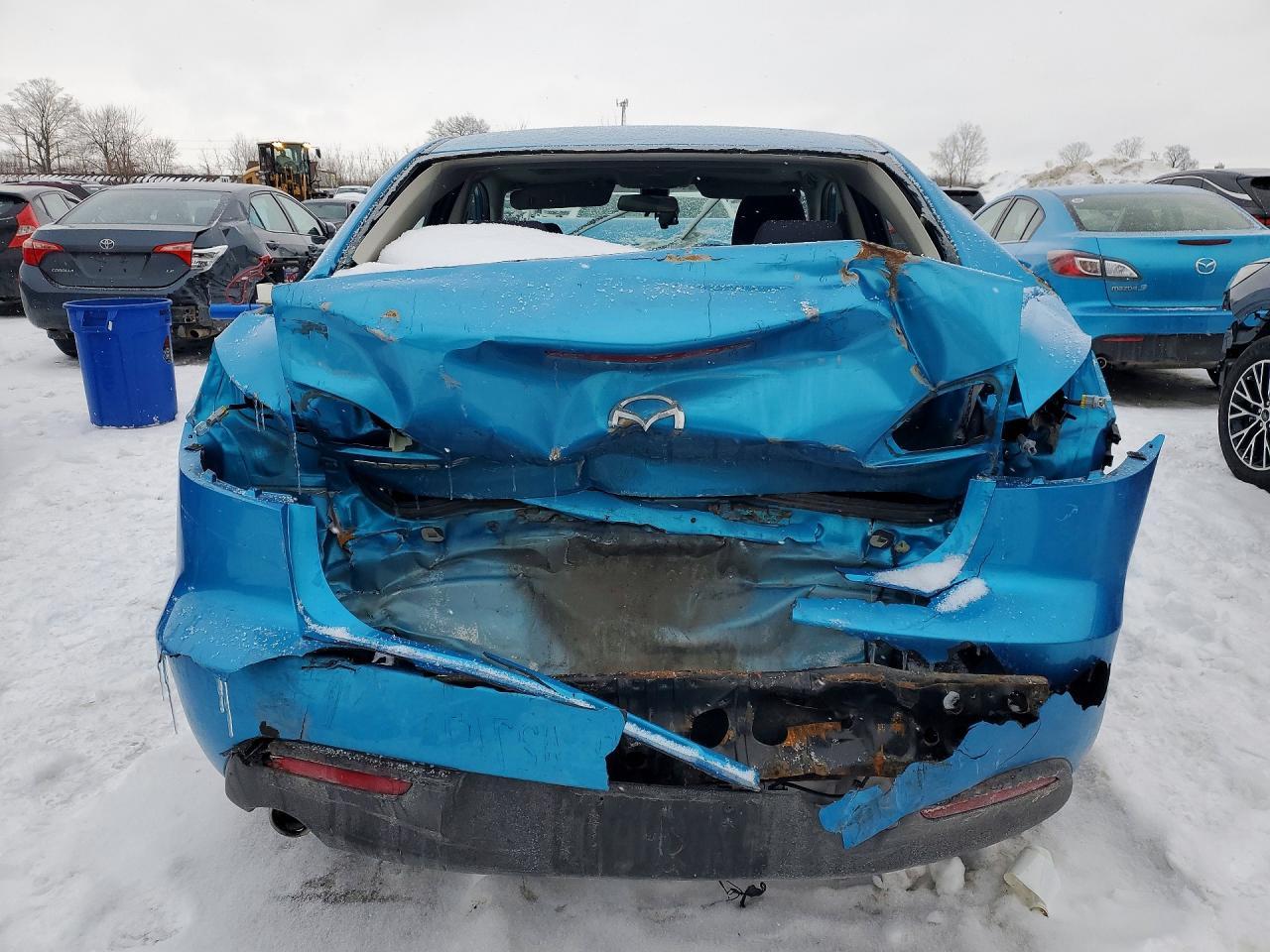 2011 Mazda 3 I - Image 6