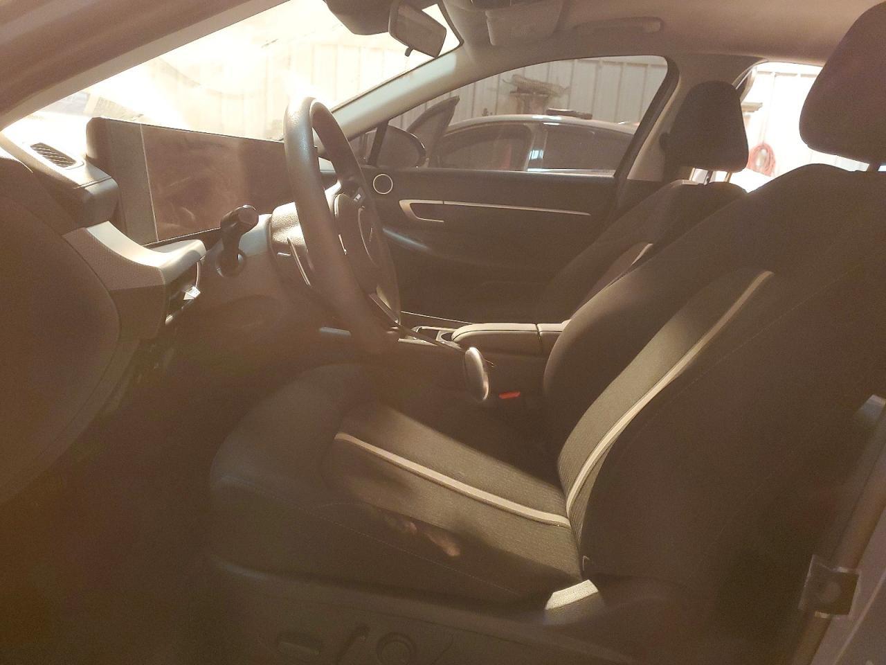 2025 Hyundai Sonata Sel - Image 7