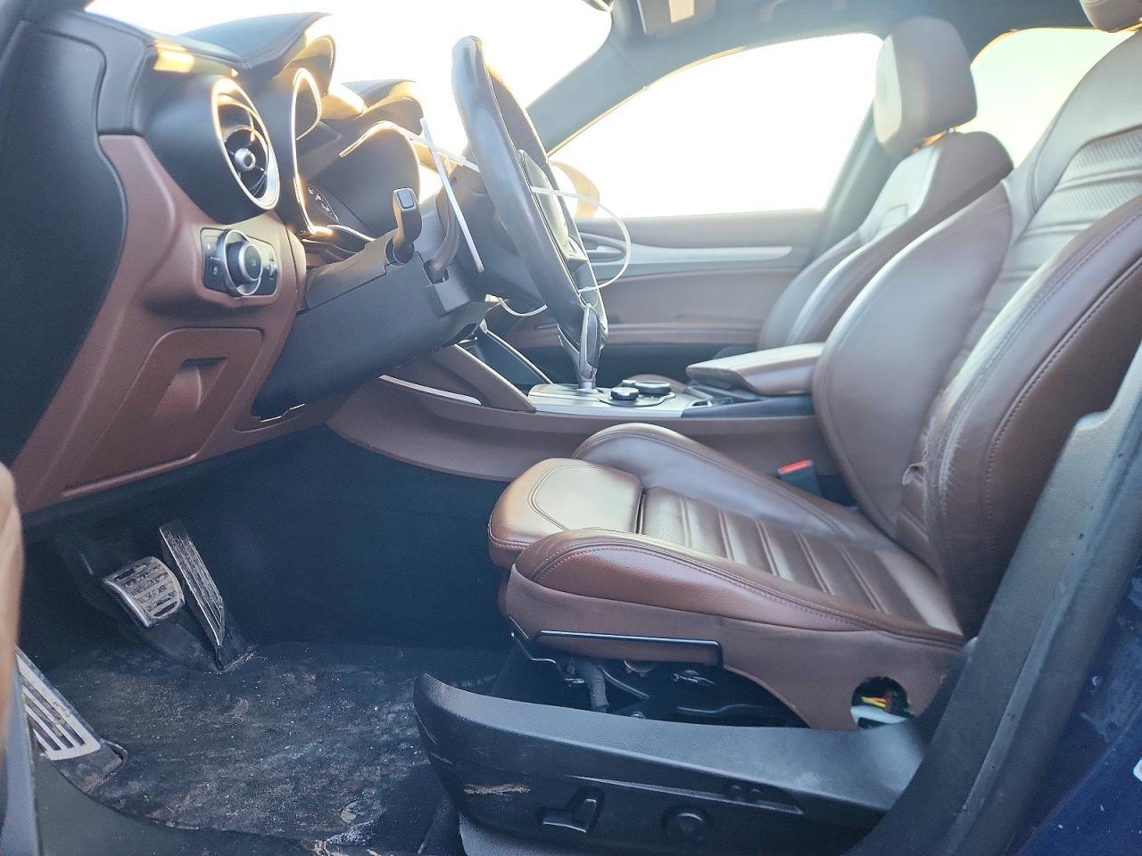 2019 Alfa Romeo Stelvio Ti - Фото 7