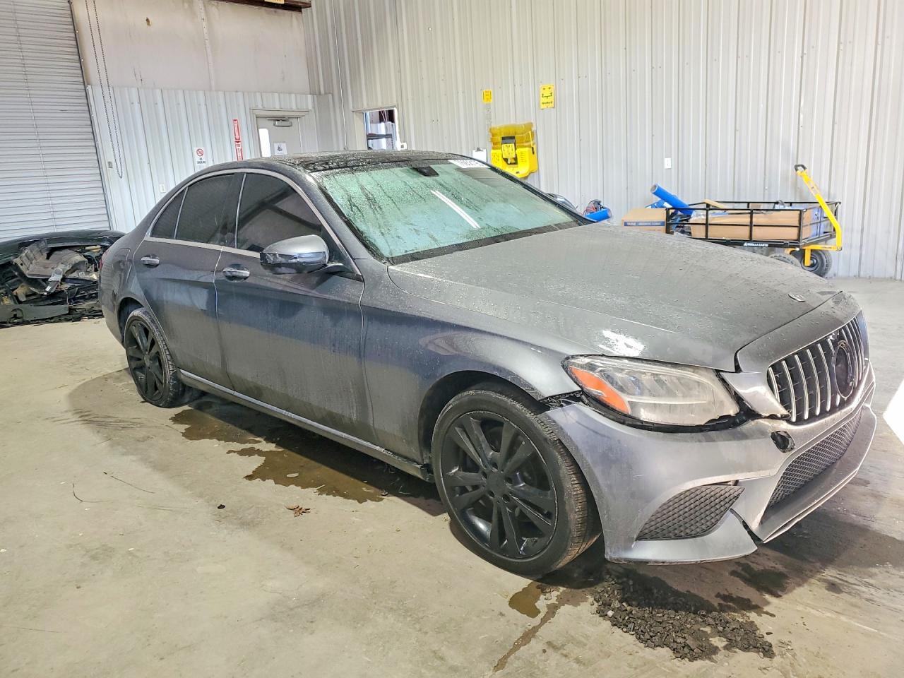 2020 Mercedes-Benz C 300 4Matic - Фото 4