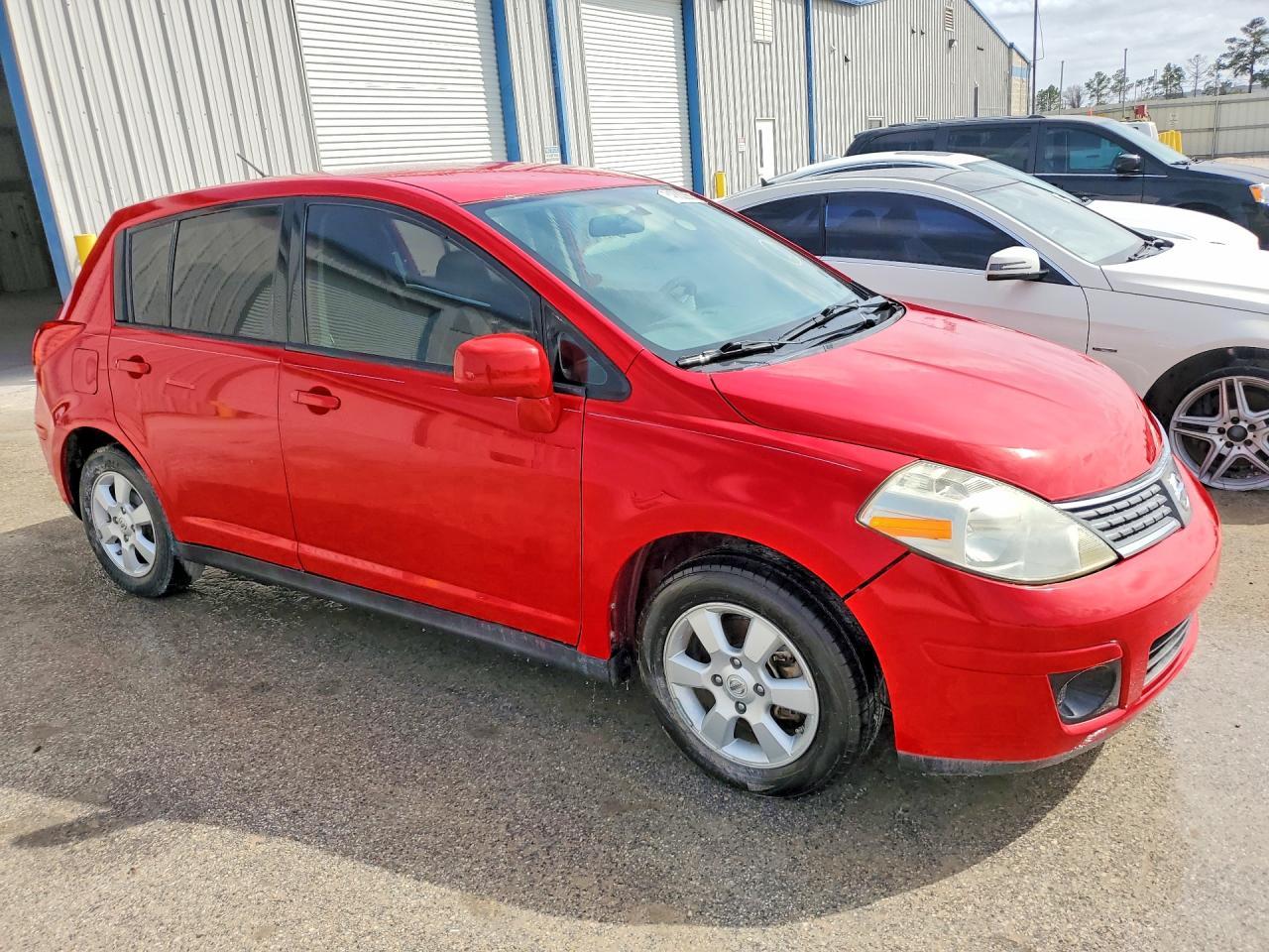 2009 Nissan Versa S - Фото 4