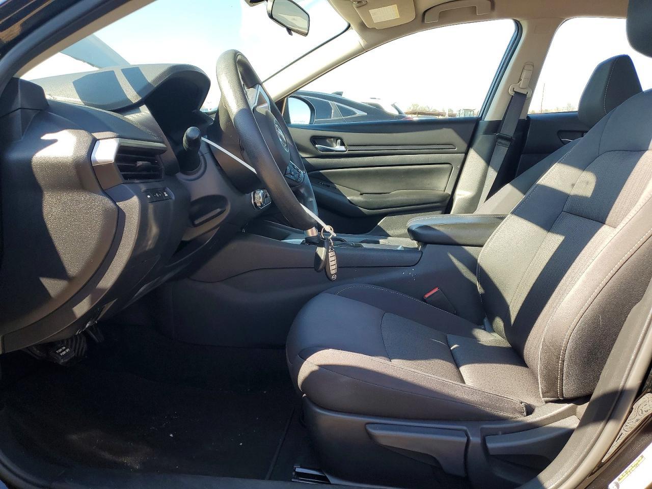 2021 Nissan Altima S - Фото 7