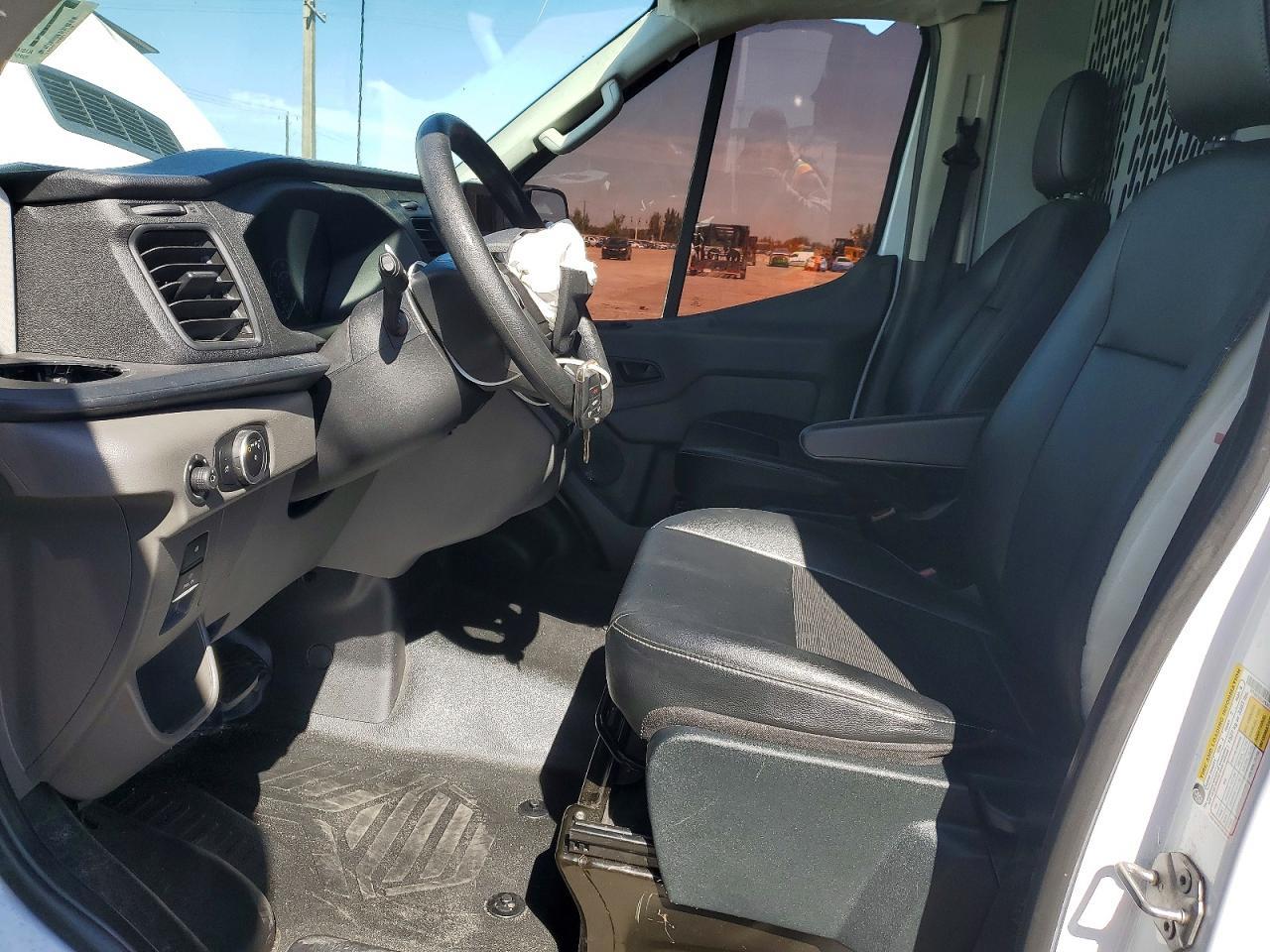 2023 Ford Transit T-250 Cargo ** Run & Drive * Pri Fleet ** - Image 7
