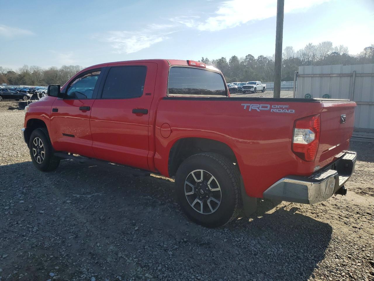 2016 Toyota Tundra Crewmax Sr5 - Фото 2