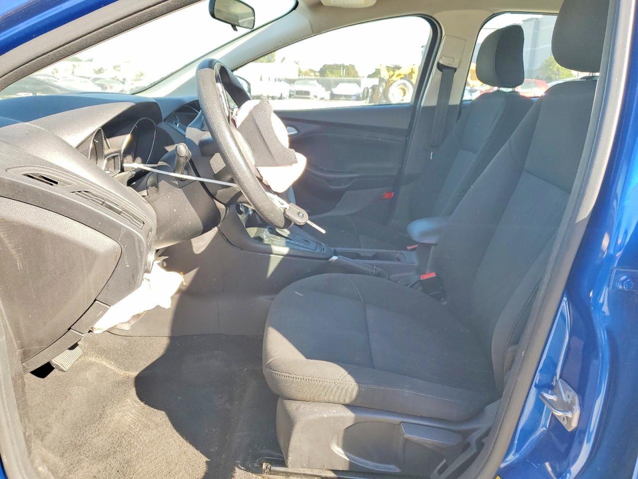 2018 Ford Focus Se - Image 7