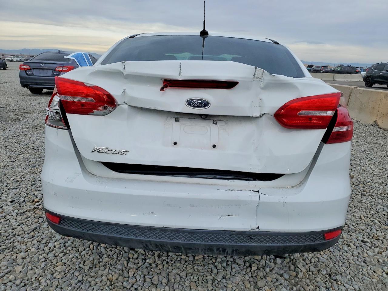 2017 Ford Focus S - Фото 6