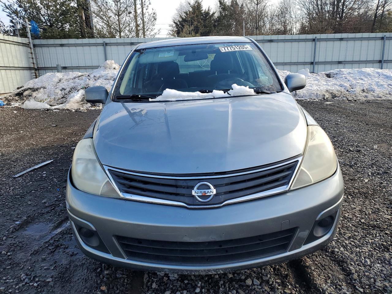 2011 Nissan Versa S - Image 5