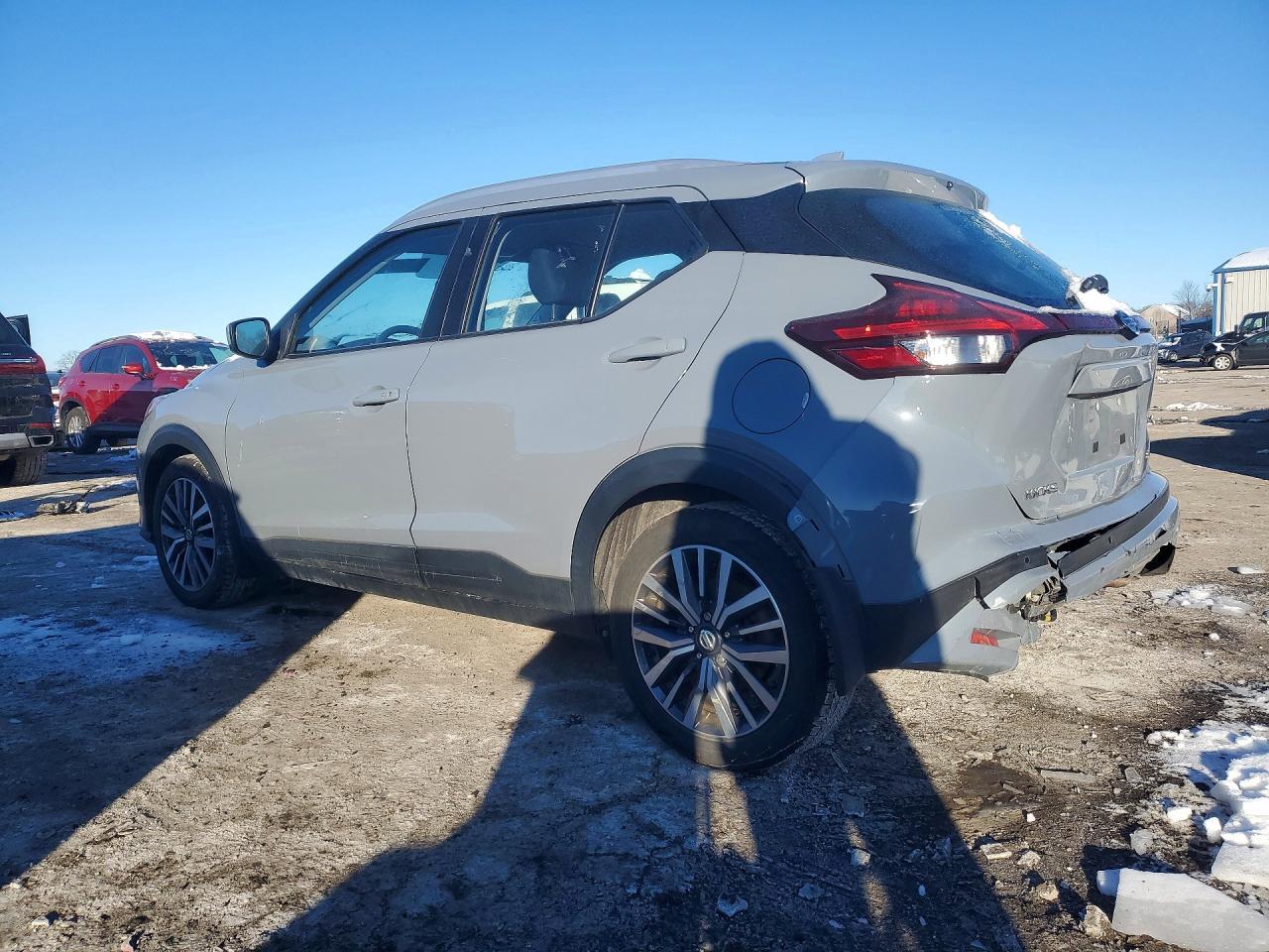 2021 Nissan Kicks - Image 2