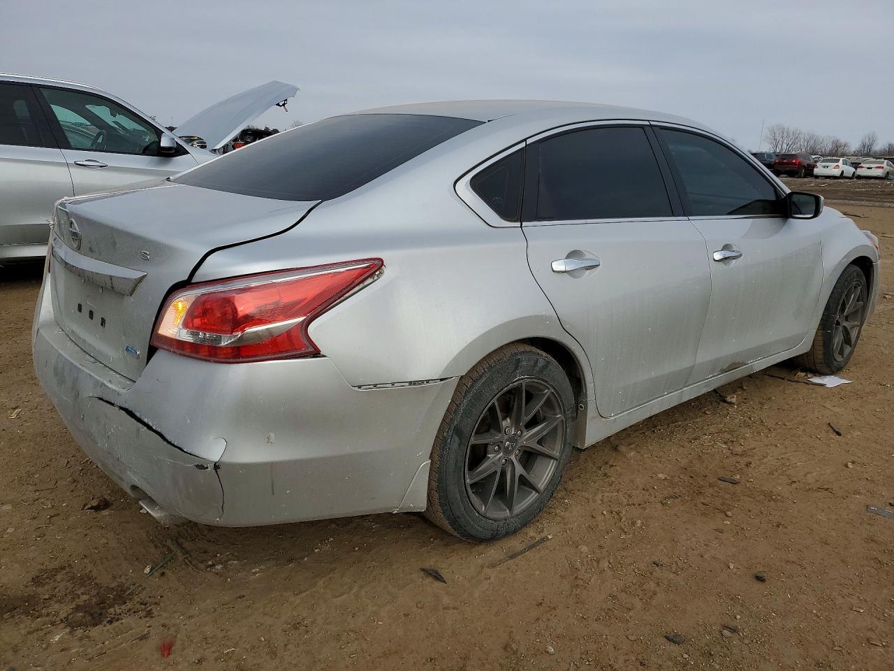 2013 Nissan Altima 2.5 - Фото 3