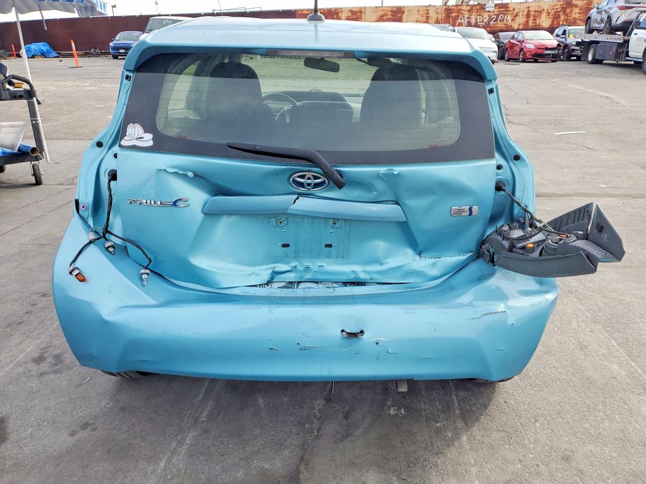 2012 Toyota Prius C - Фото 6