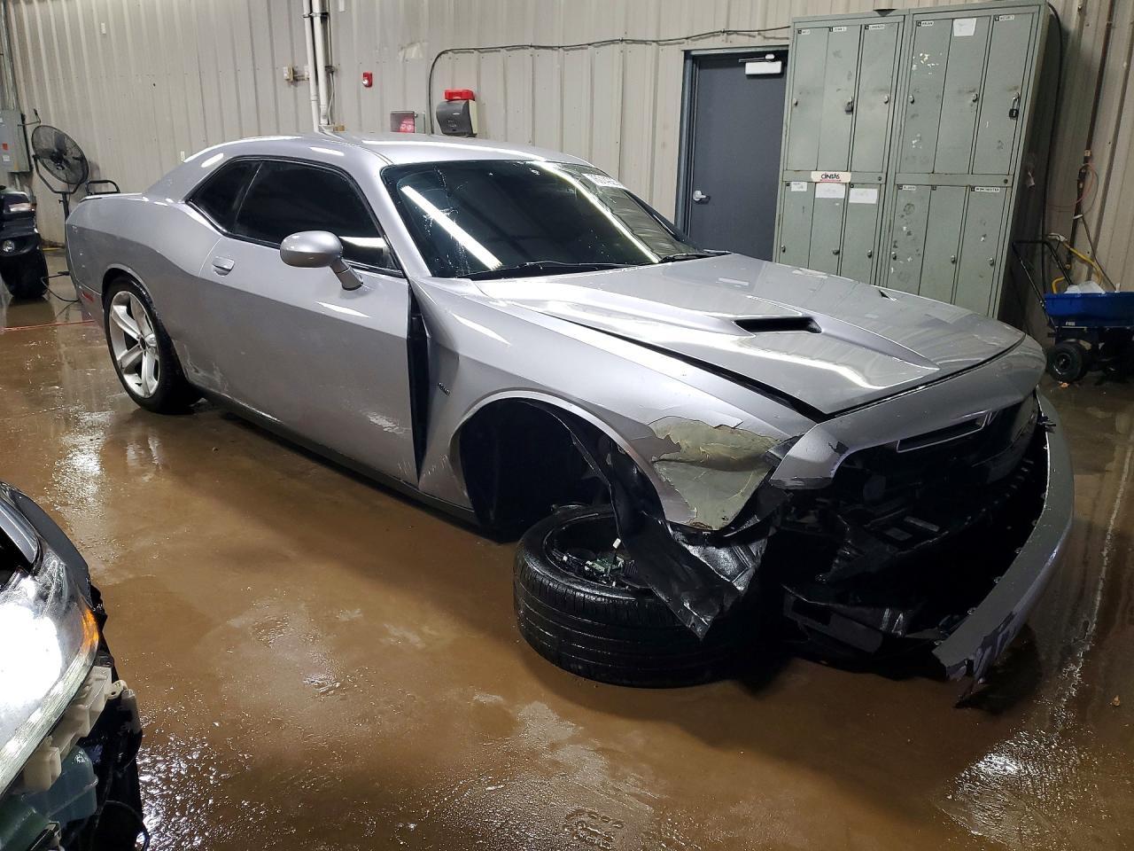 2017 Dodge Challenger R/T - Фото 4