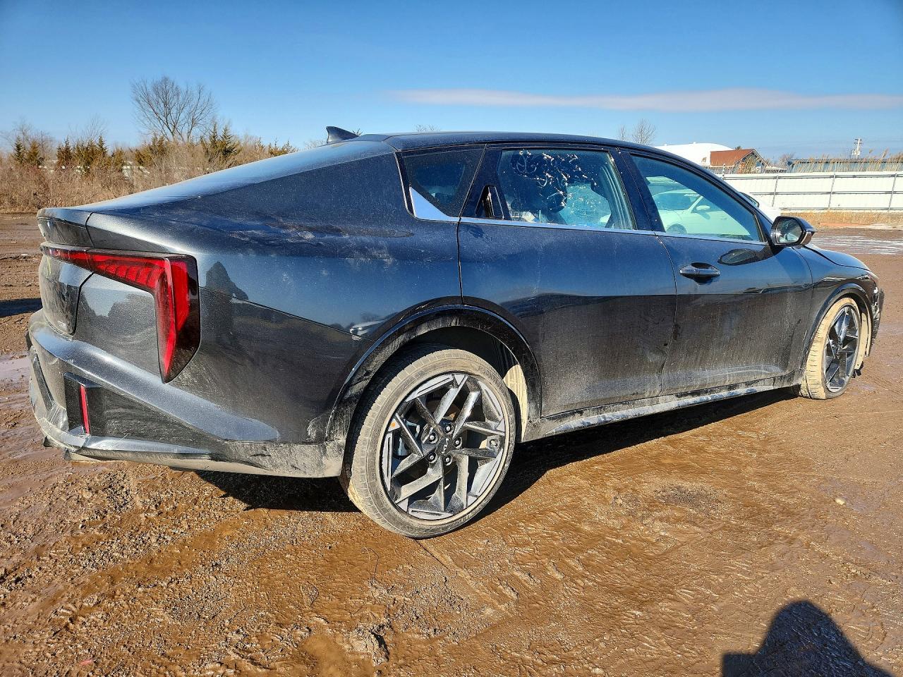 2025 Kia K4 Gt-Line - Image 3