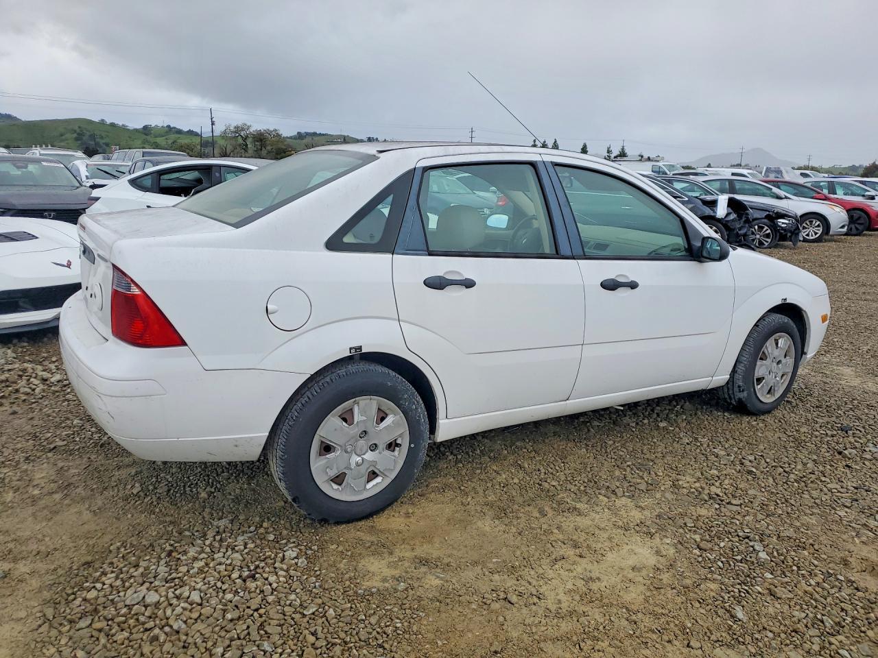 2007 Ford Focus Zx4 - Фото 3