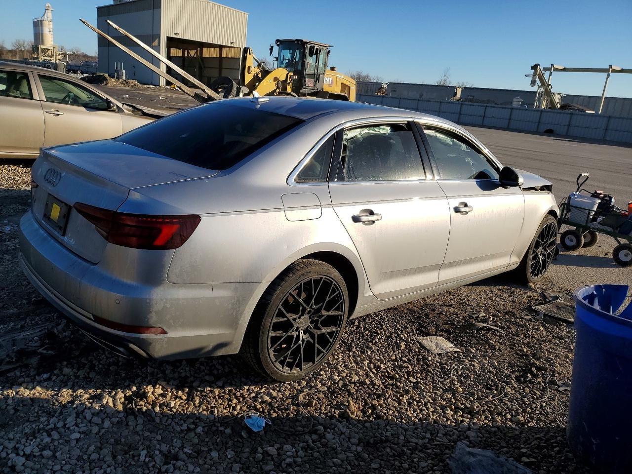 2019 Audi A4 Premium Plus - Фото 3