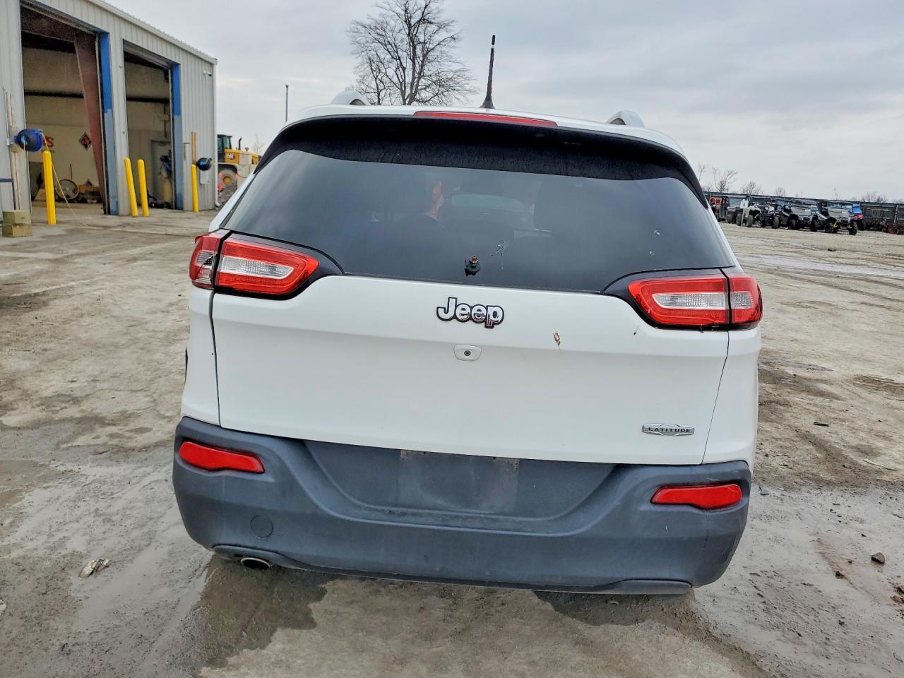2015 Jeep Cherokee Latitude - Фото 6