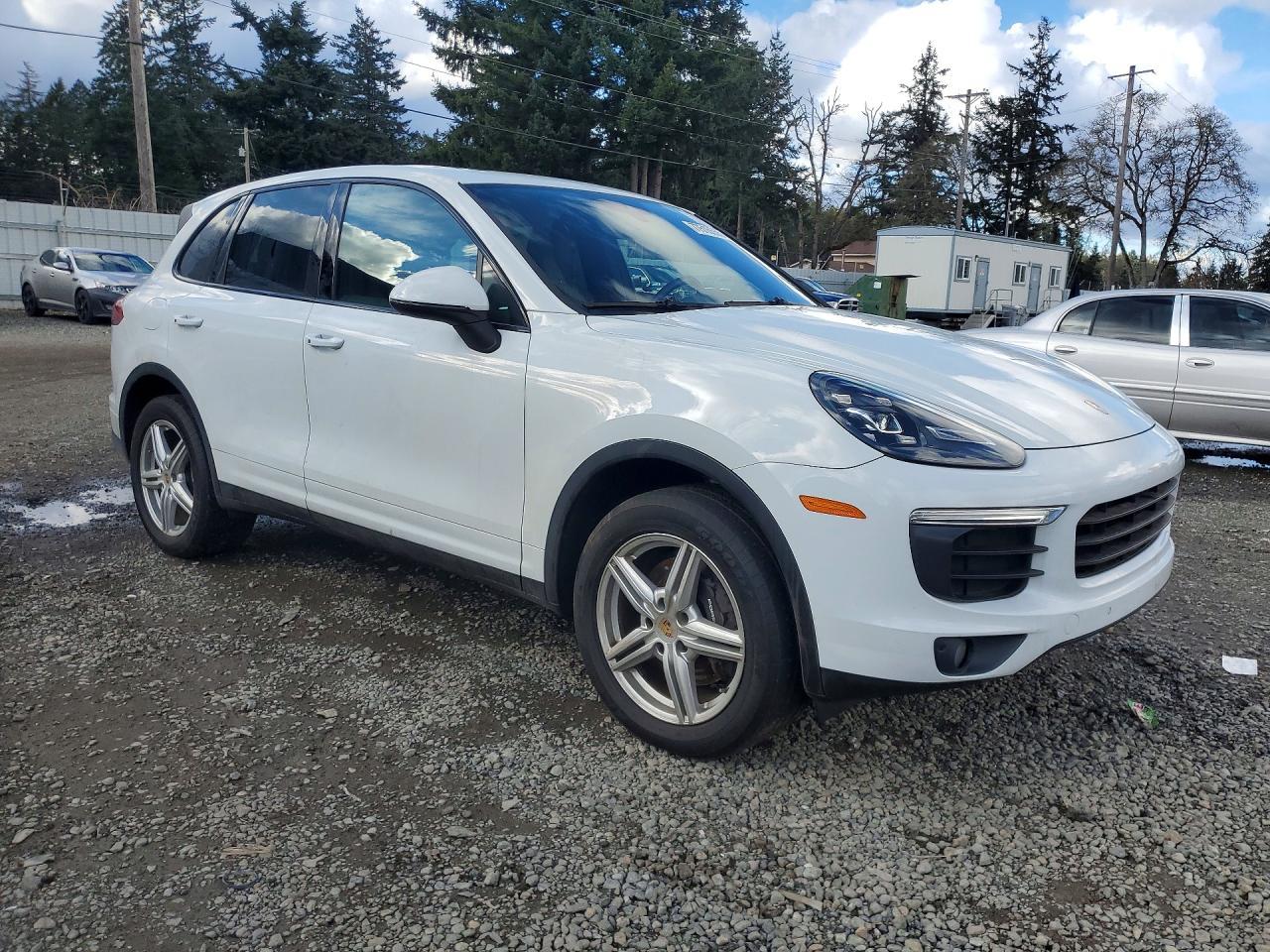 2016 Porsche Cayenne - Фото 4
