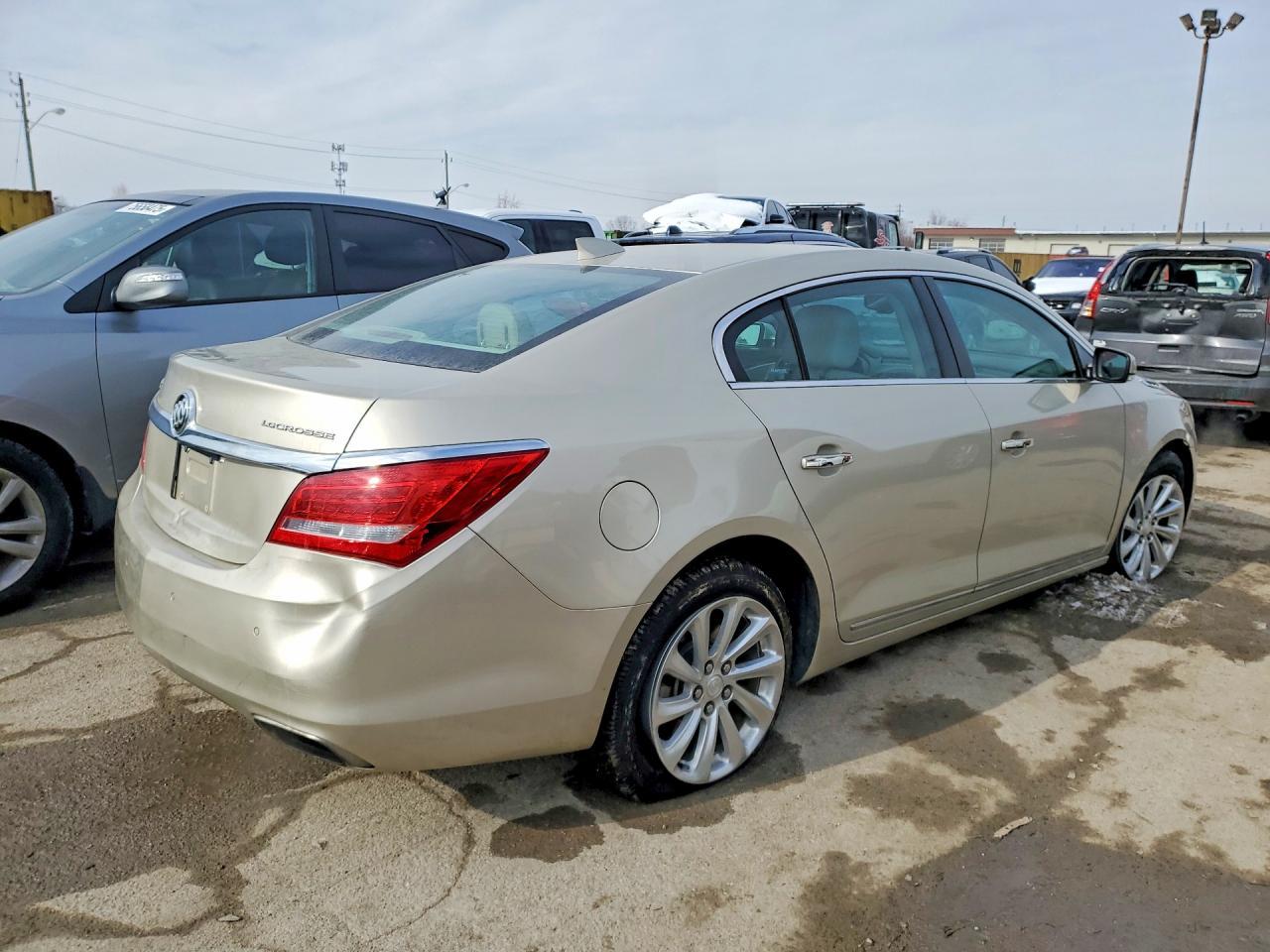 2015 Buick Lacrosse - Фото 3