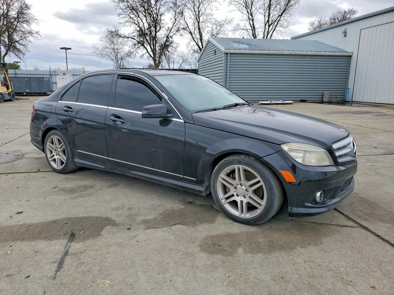 2010 Mercedes-Benz C 350 - Image 4