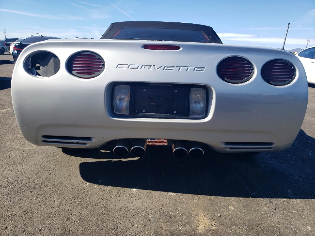 2000 Chevrolet Corvette - Фото 6