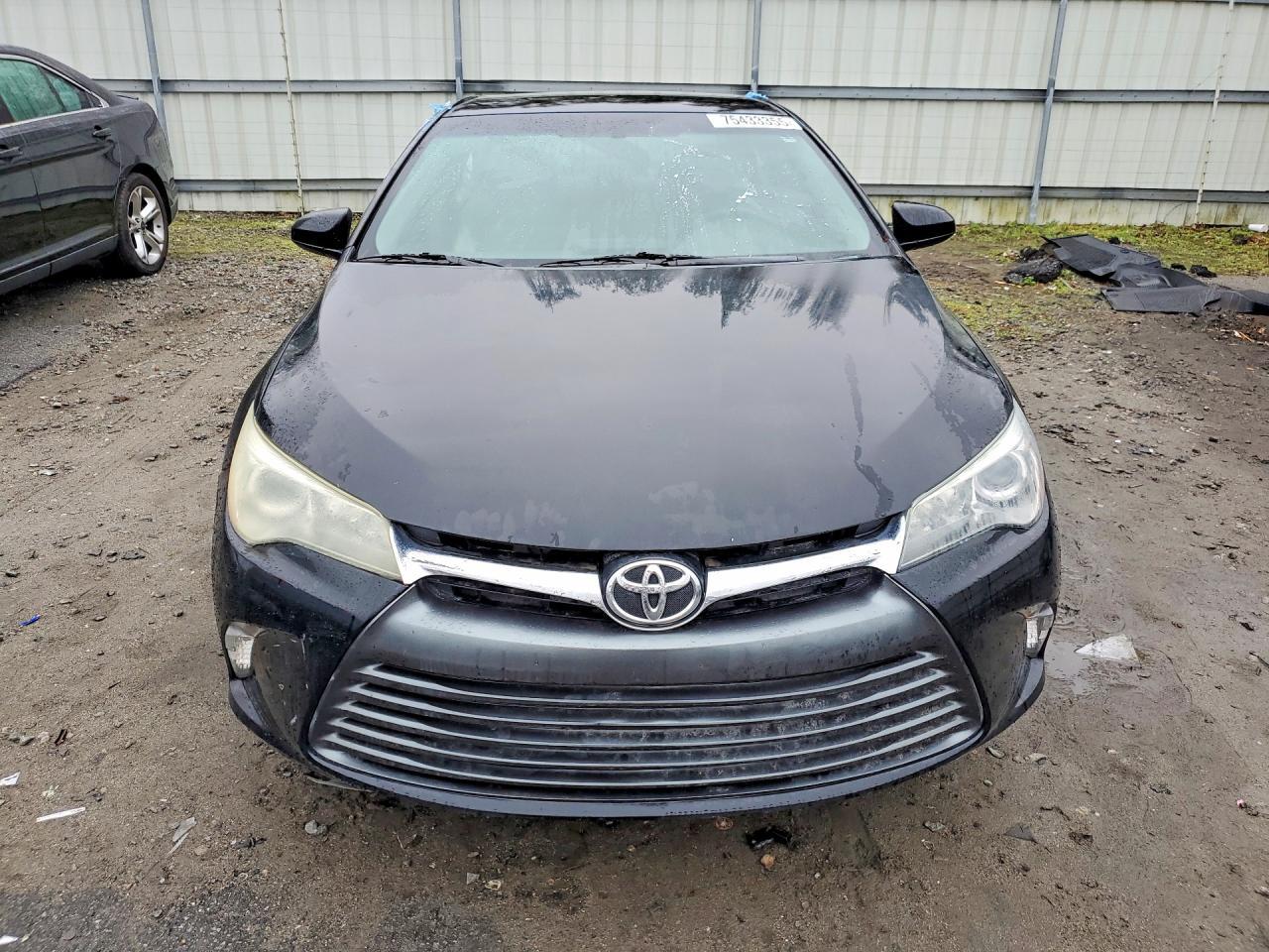 2015 Toyota Camry Le - Фото 5