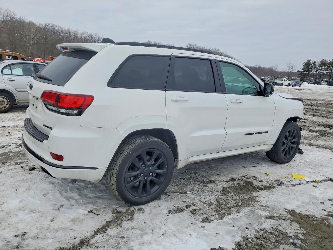 2021 Jeep Grand Cherokee Limited - Image 3