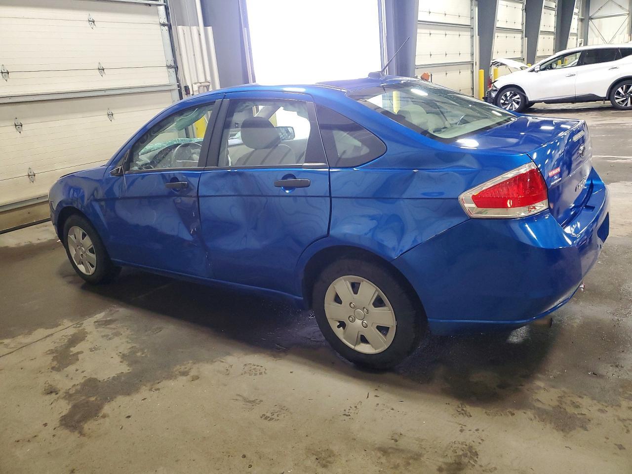 2010 Ford Focus S - Фото 2