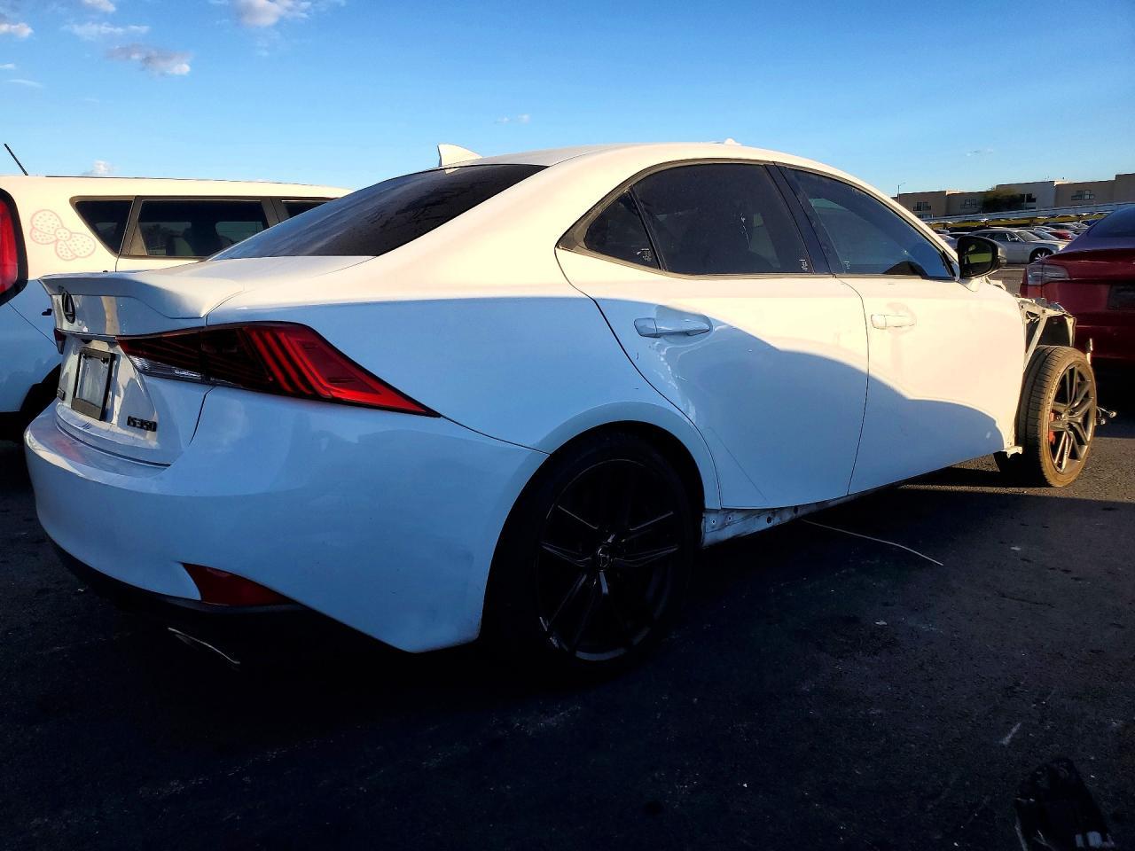 2019 Lexus Is 350 - Фото 3