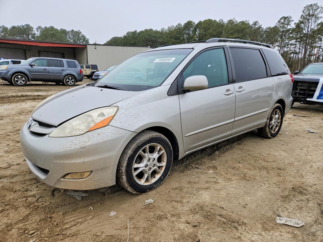 2006 Toyota Sienna