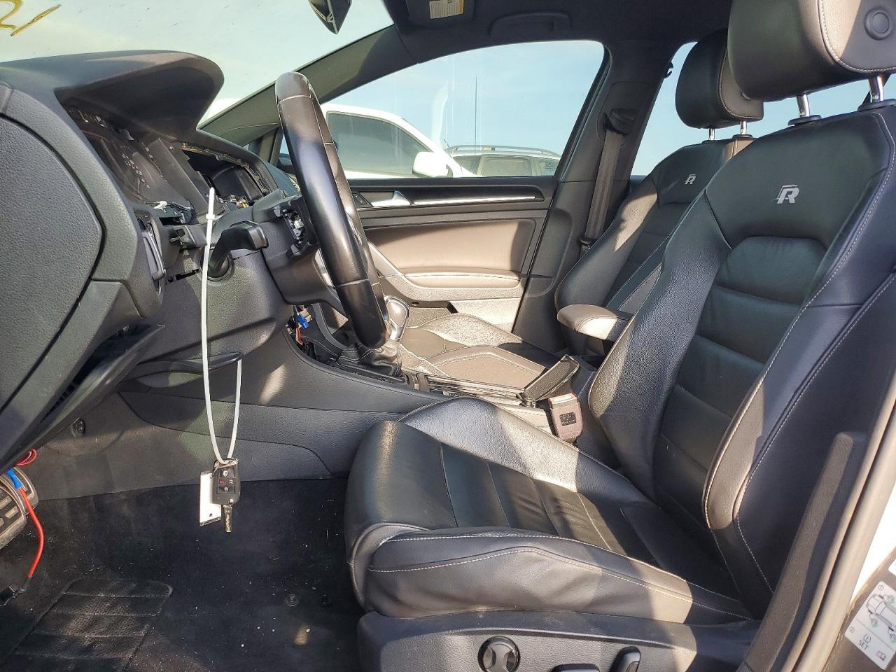 2016 Volkswagen Golf R - Фото 7