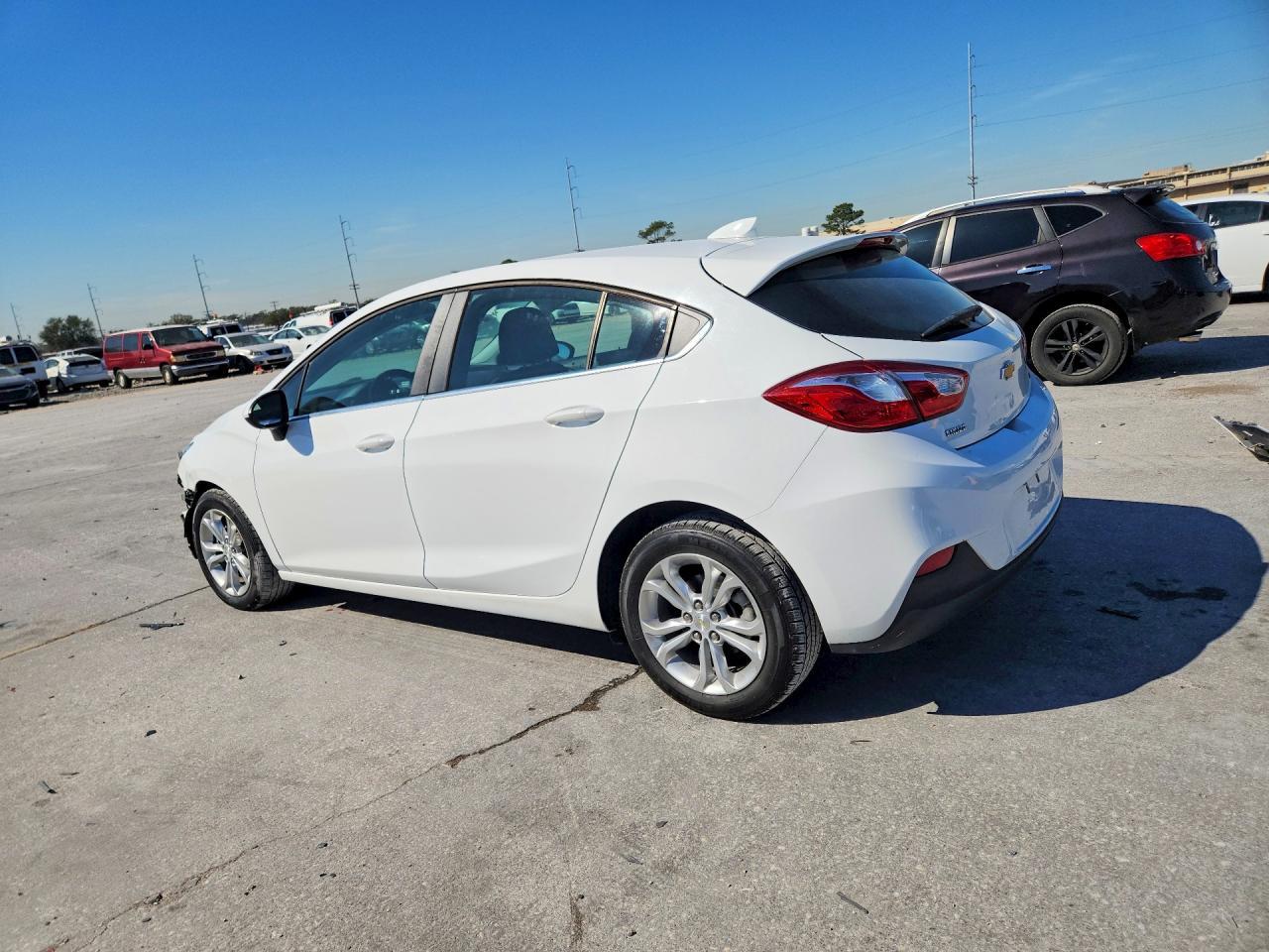 2019 Chevrolet Cruze Lt - Фото 2
