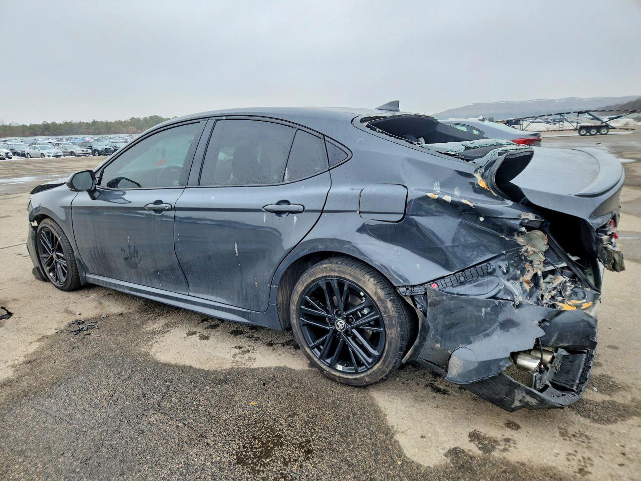 2025 Toyota Camry Xse - Image 2