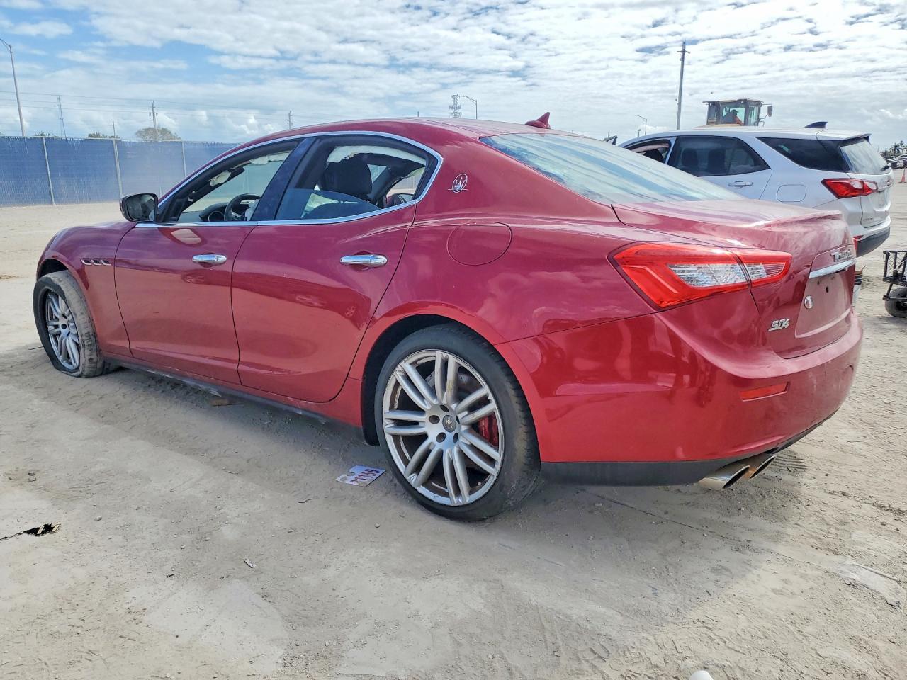 2017 Maserati Ghibli S - Image 2
