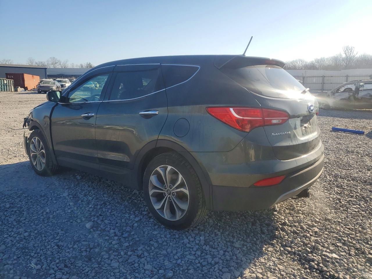 2013 Hyundai Santa Fe Sport - Image 2
