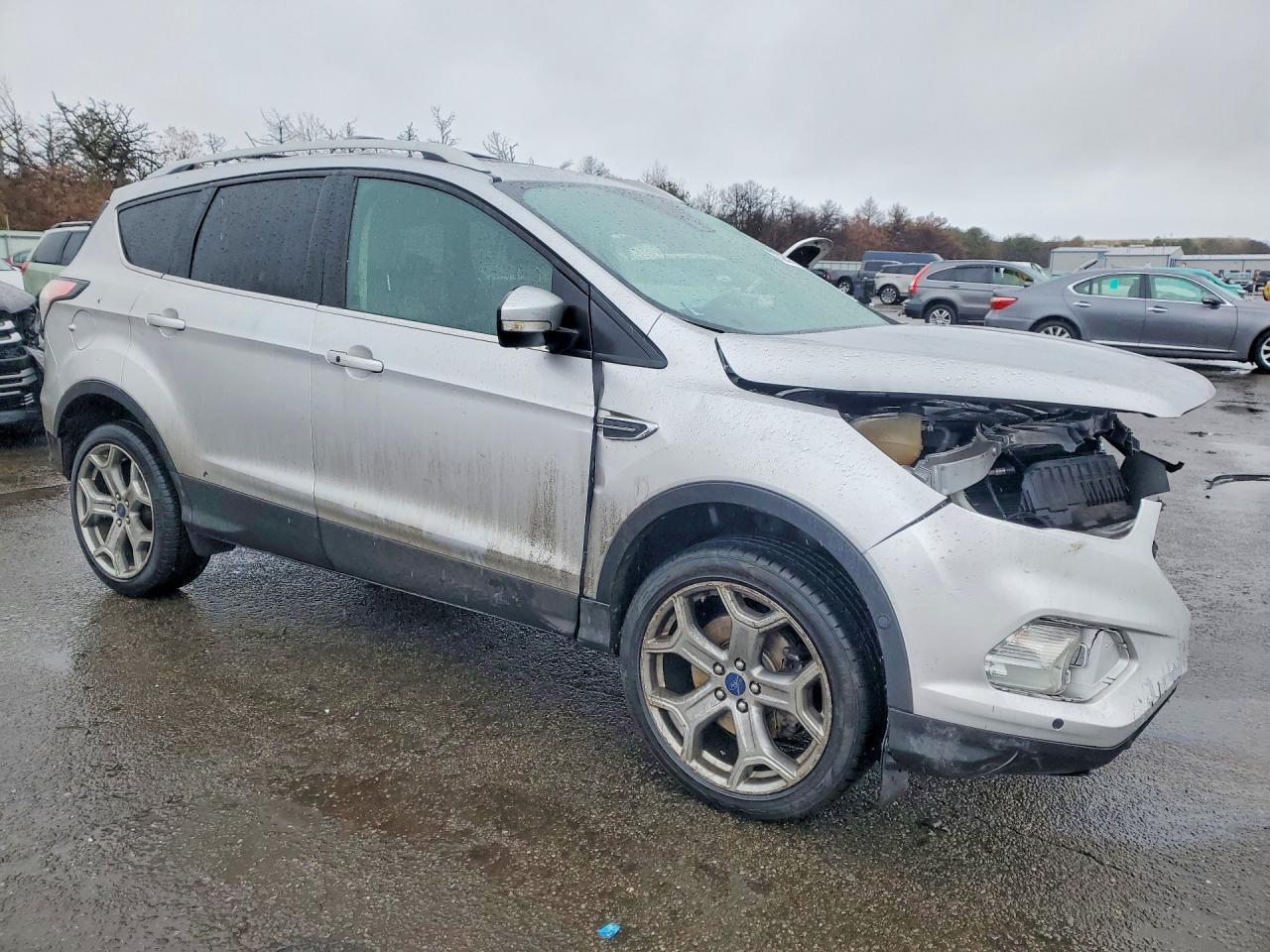 2017 Ford Escape Titanium - Фото 4