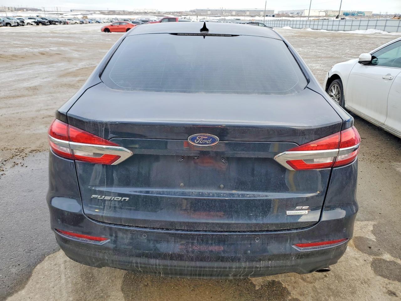 2020 Ford Fusion Se - Фото 6