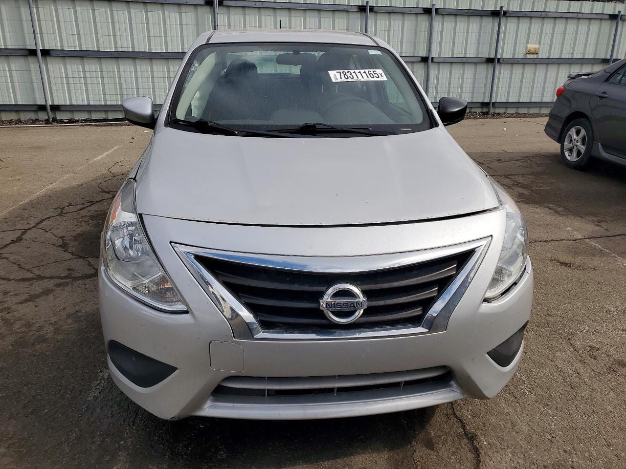 2019 Nissan Versa Sv - Фото 5