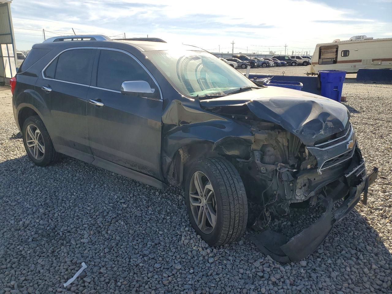 2017 Chevrolet Equinox Premier - Фото 4