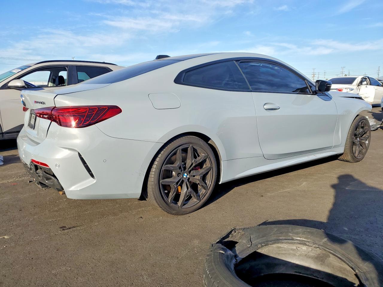2026 BMW M440Xi - Фото 3