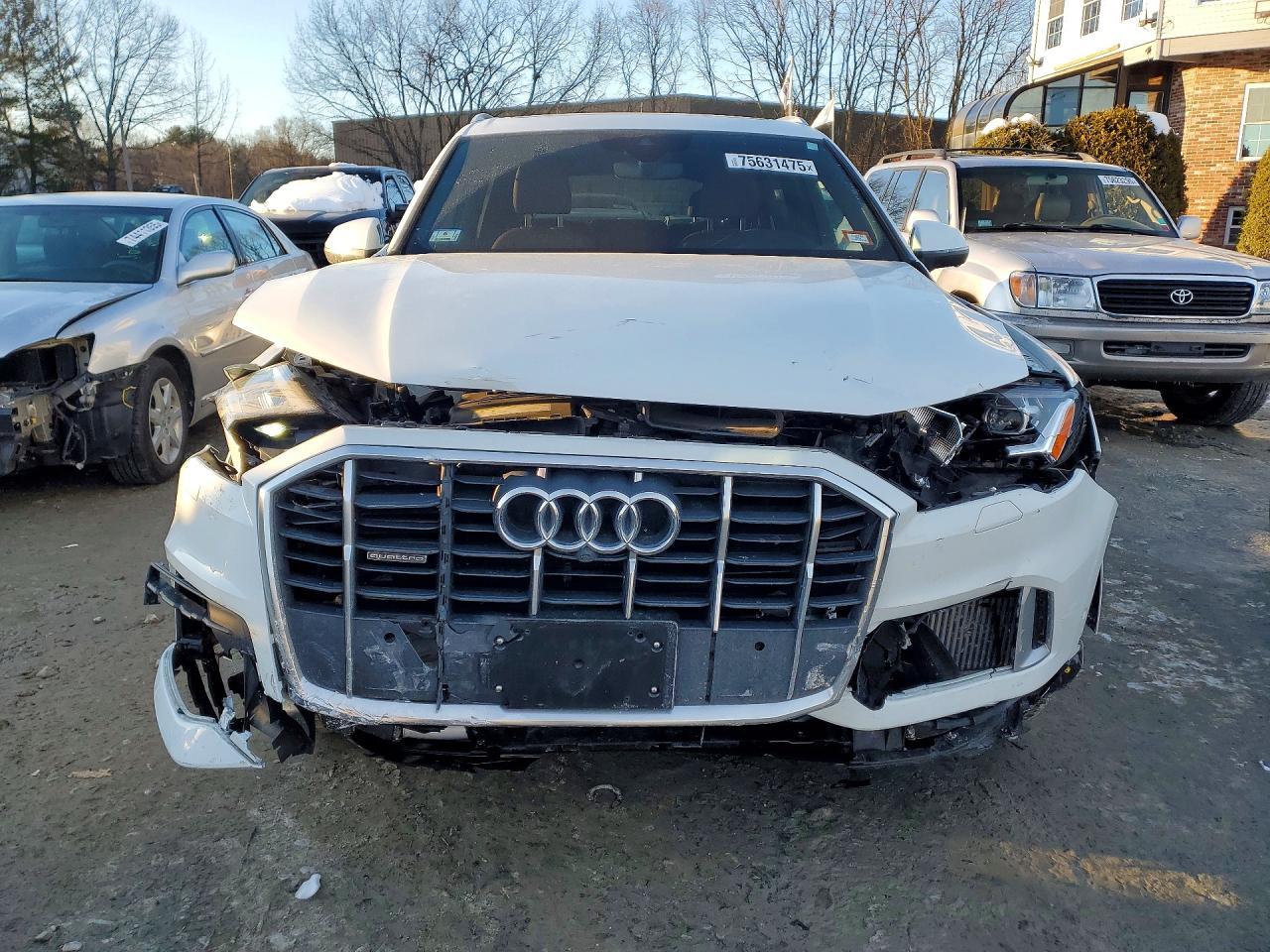 2020 Audi Q7 Premium Plus - Фото 5