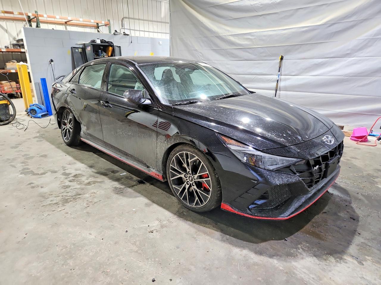 2023 Hyundai Elantra N - Фото 4