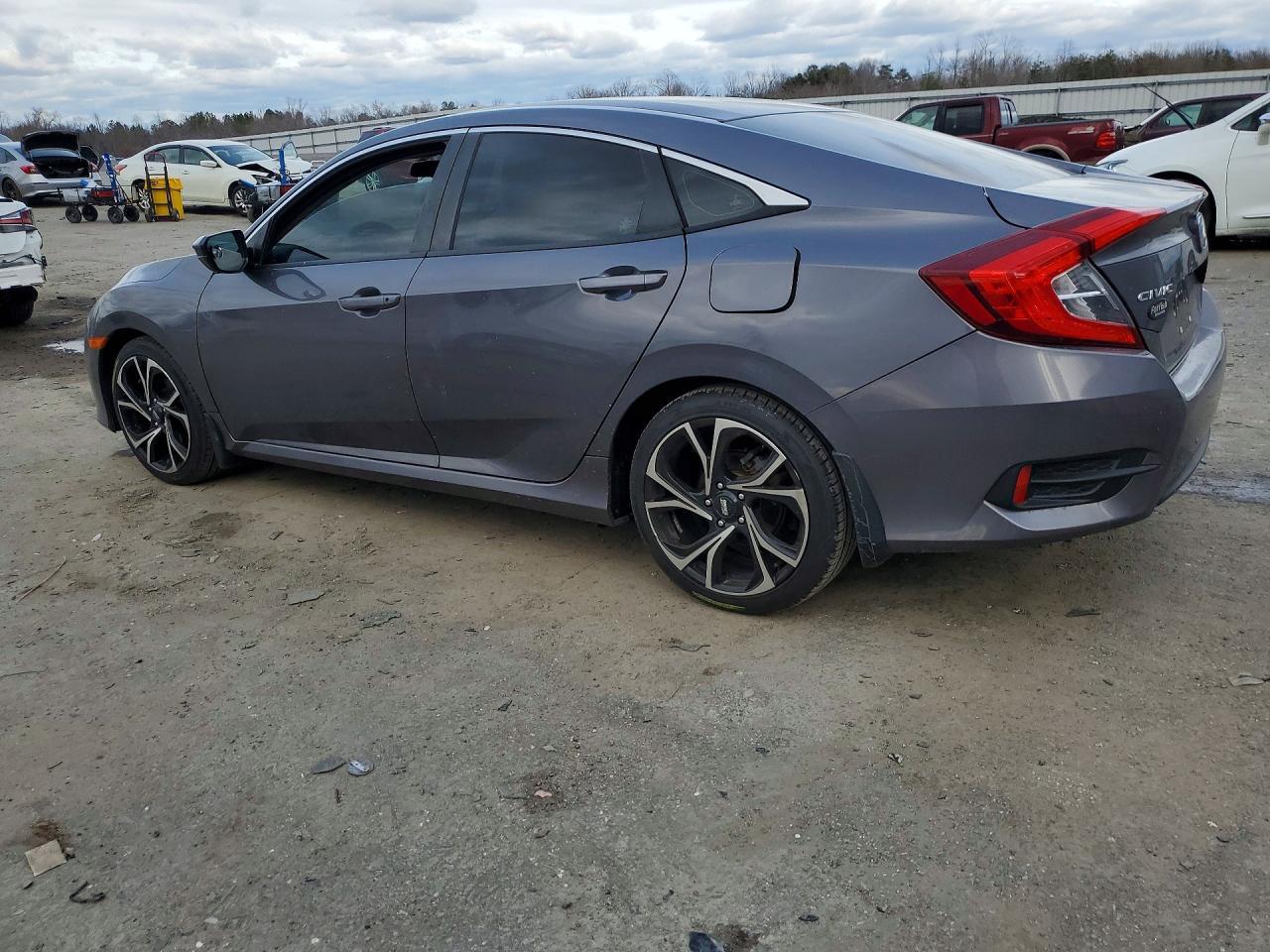 2016 Honda Civic Lx - Фото 2